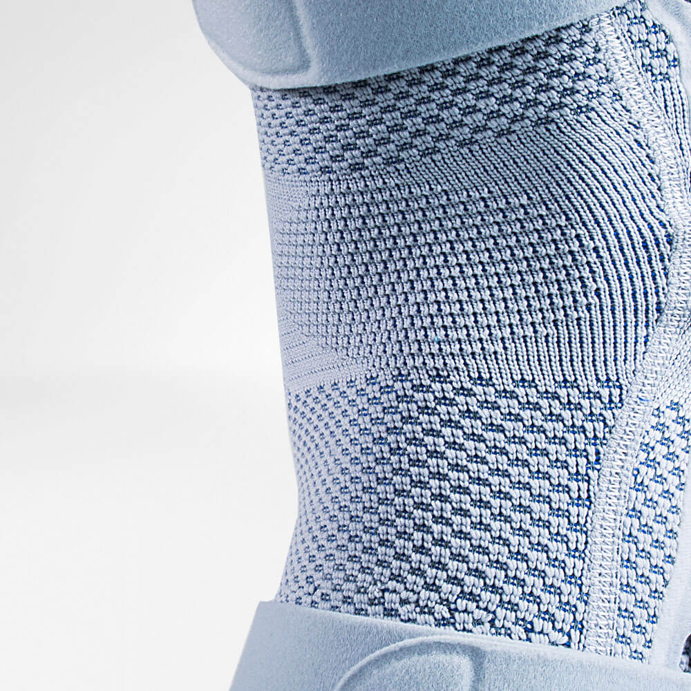 Bauerfeind GenuTrain S Knee Brace - Image 4
