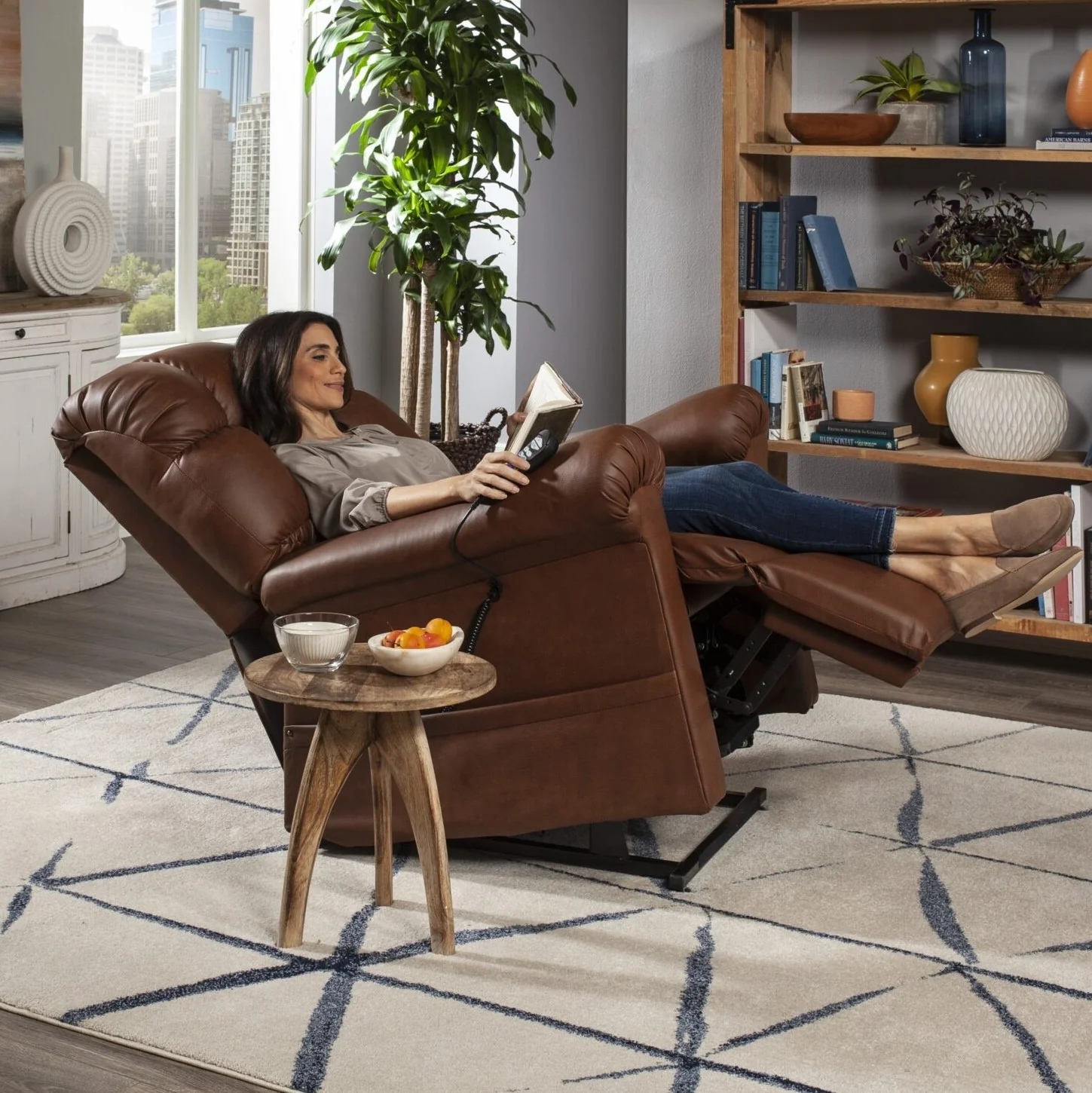 Golden Technologies Cloud with Twilight MaxiComforter Lift Chair - Image 7