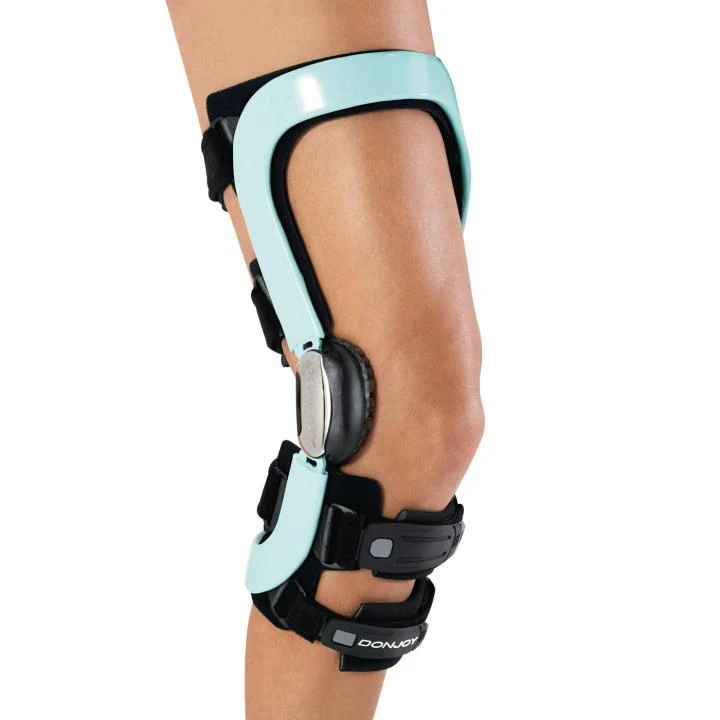 DonJoy Defiance Pro Custom Knee Brace