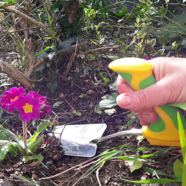 PETA Easi-Grip Easi-Grip Garden Trowel PGT2-T - Image 2