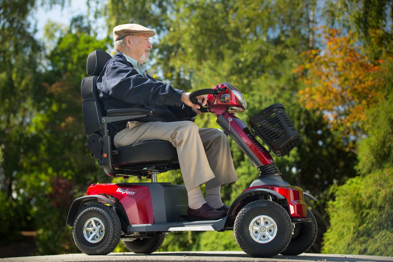 Eclipse Medical Trailmaster Bigfoot 4-Wheel Scooter - Image 8