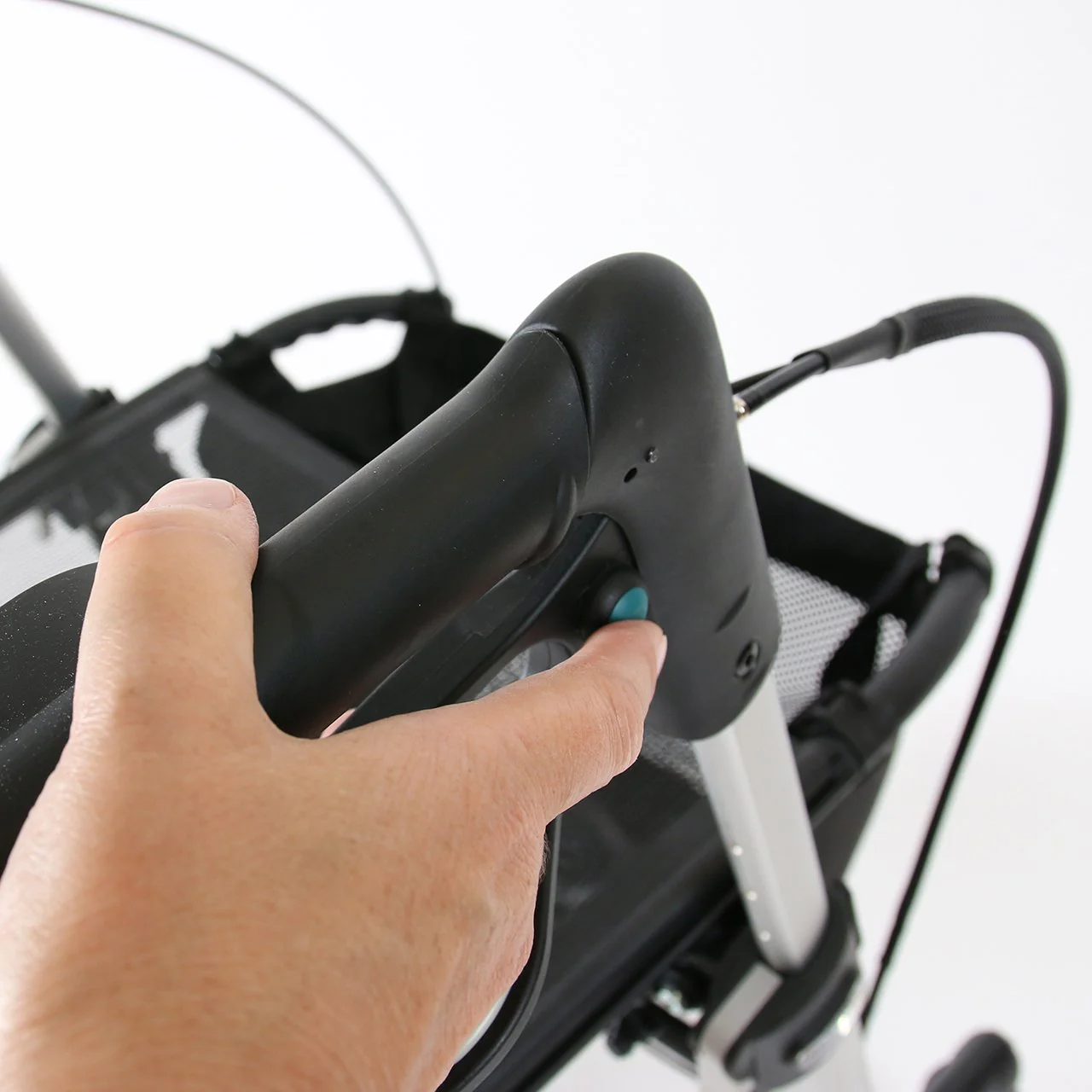 Sunrise Medical Gemino 30 Parkinson Rollator - Image 3