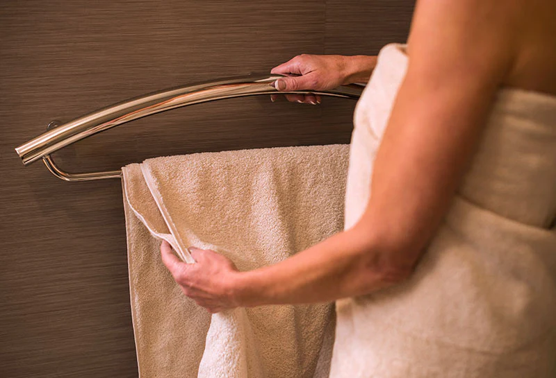 Invisia Towel Bar - Image 2