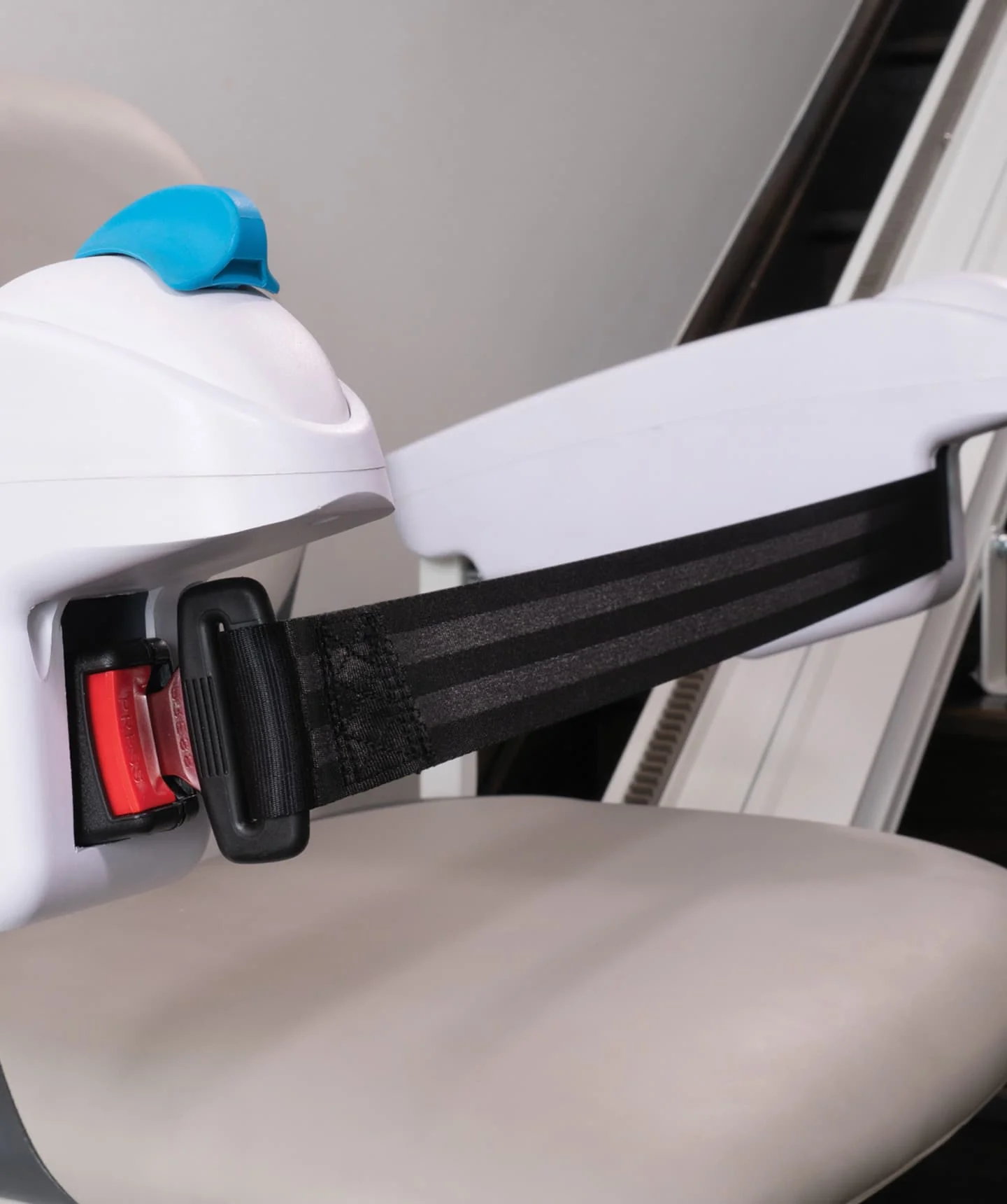 Savaria K2 Plus Straight Stairlift - Image 6