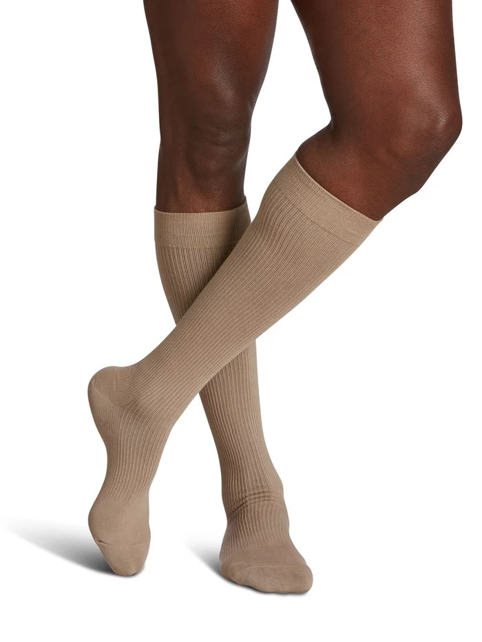 Sigvaris Mens Casual Cotton Knee High 15-20mmHg - Image 4