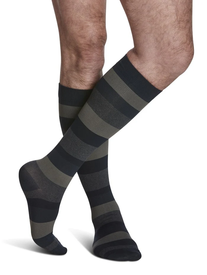Sigvaris Mens Microfiber Shades Knee High 15-20mmHg - Image 2
