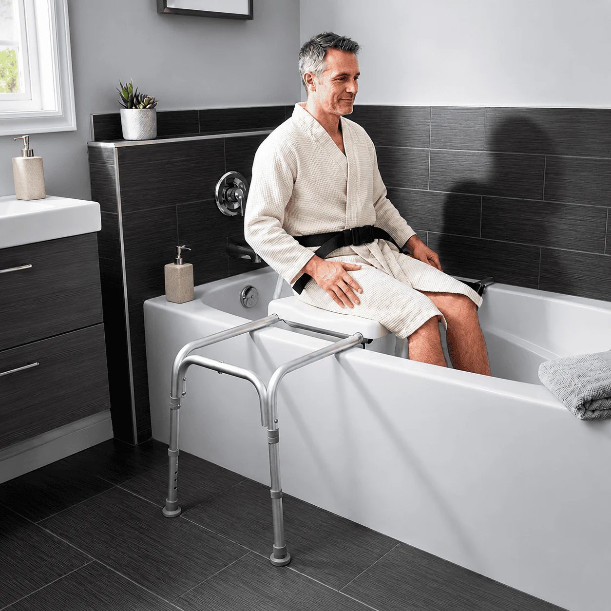Mobb Healthcare Sliding Bath Transfer Bench MHSLBB - Image 4