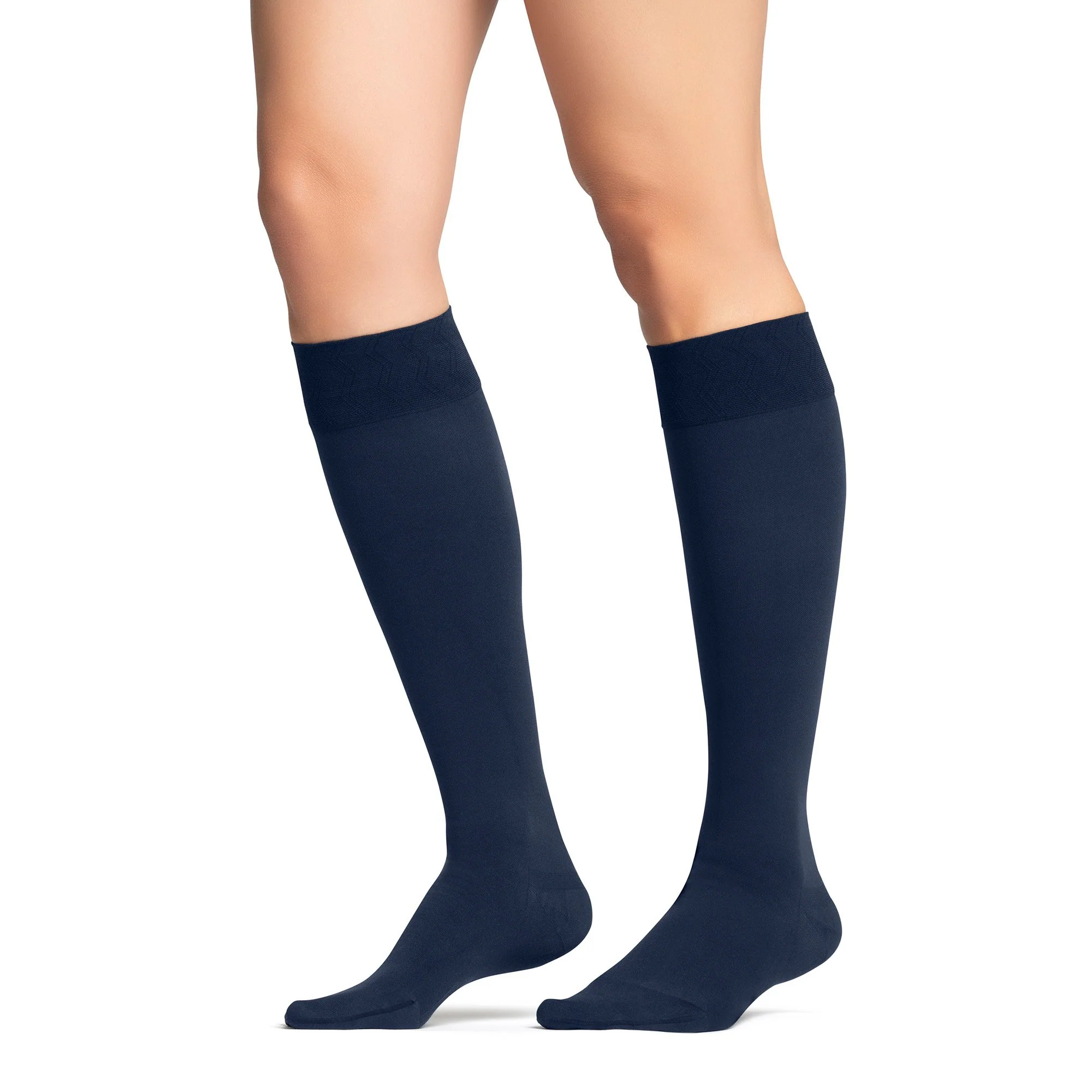 Jobst Womens Opaque Maternity Knee High 15-20mmHg - Image 5