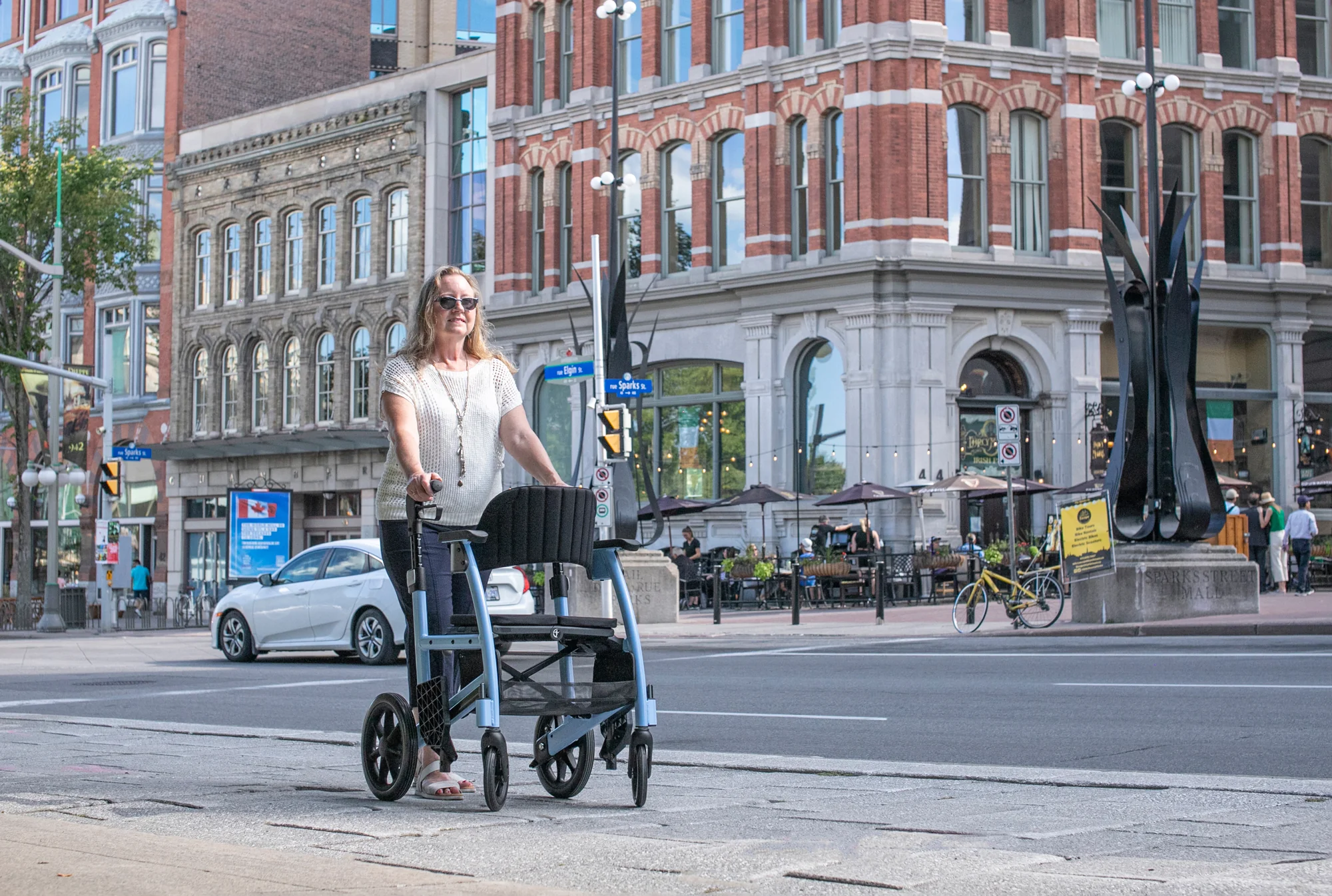 Triumph Prestige 2 in 1 Rollator - Image 6