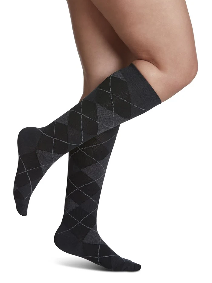 Sigvaris Womens Microfiber Patterns Knee High 20-30mmHg - Image 11