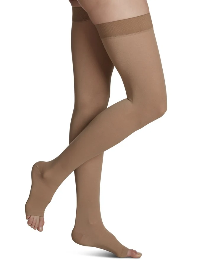 Sigvaris Womens Opaque Thigh High 20-30mmHg - Image 3