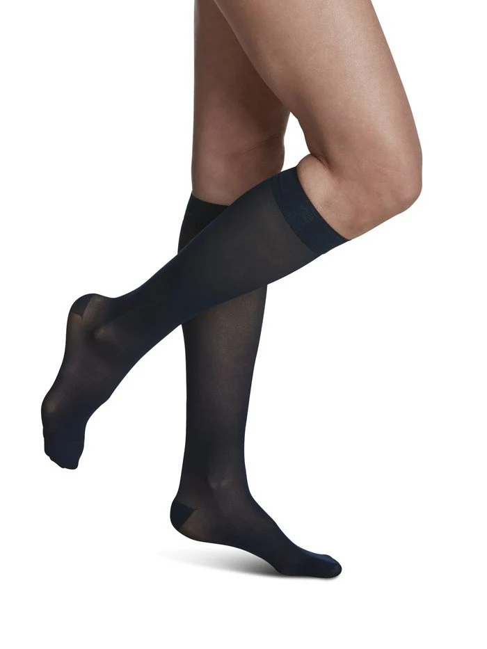 Sigvaris Womens Sheer Knee High 20-30mmHg