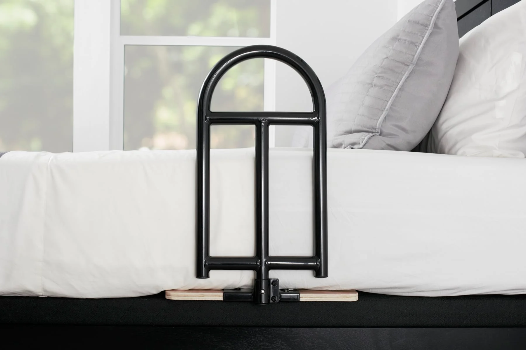 Stander Bedcane With Organizer Pouch - Image 2