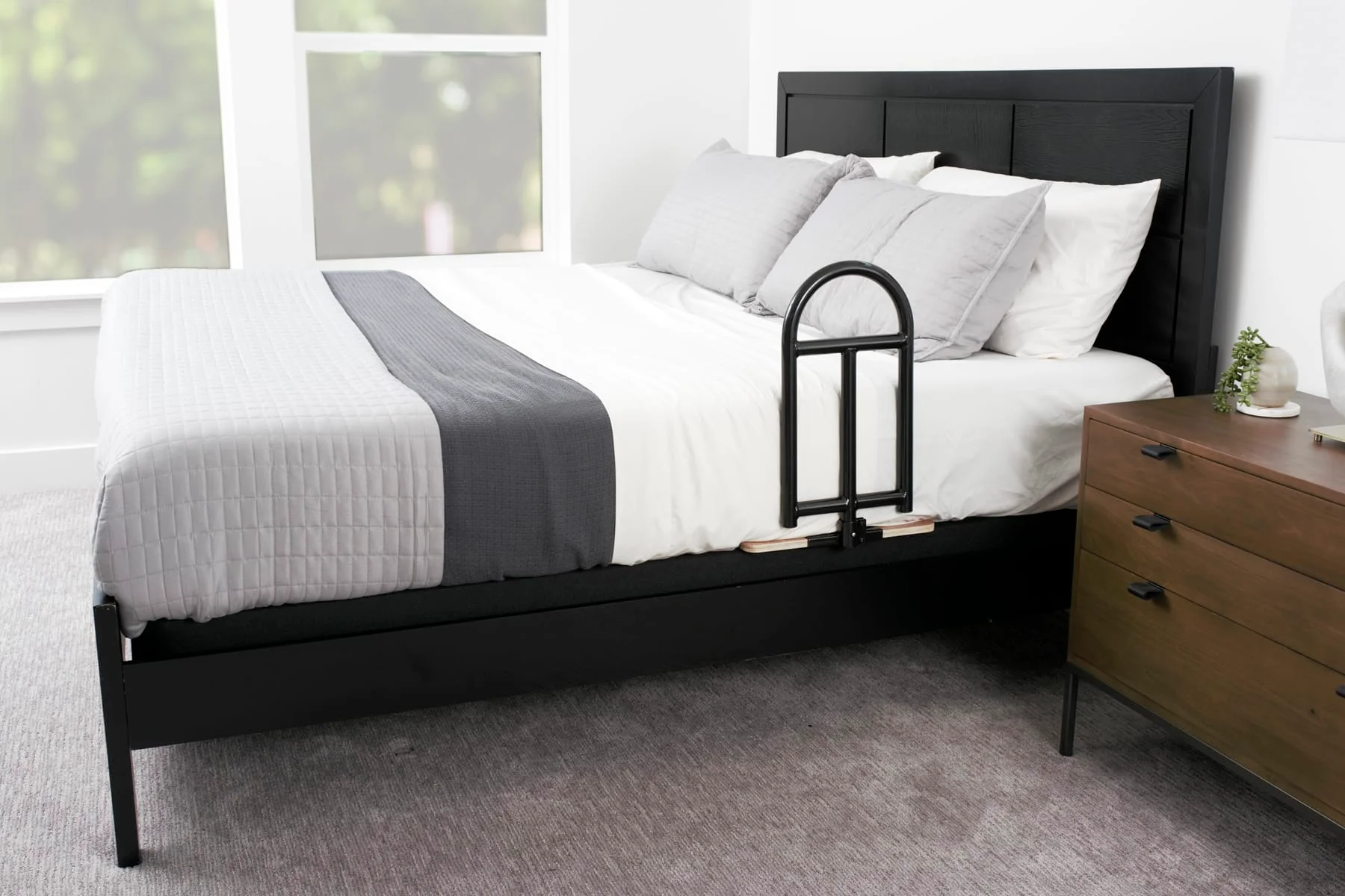 Stander Bedcane With Organizer Pouch - Image 3