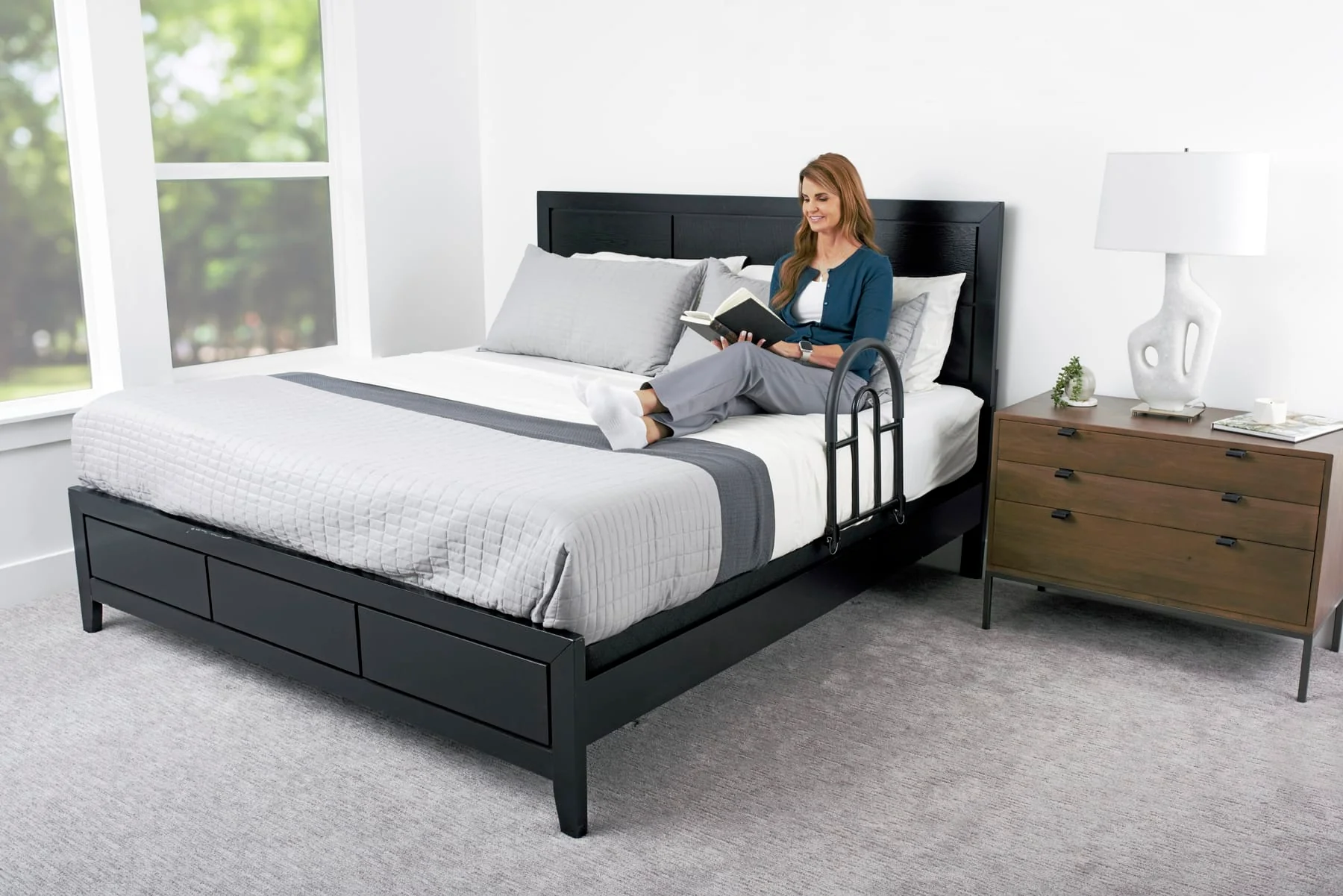 Stander Bed Rail Advantage Traveler With Pouch - Image 2