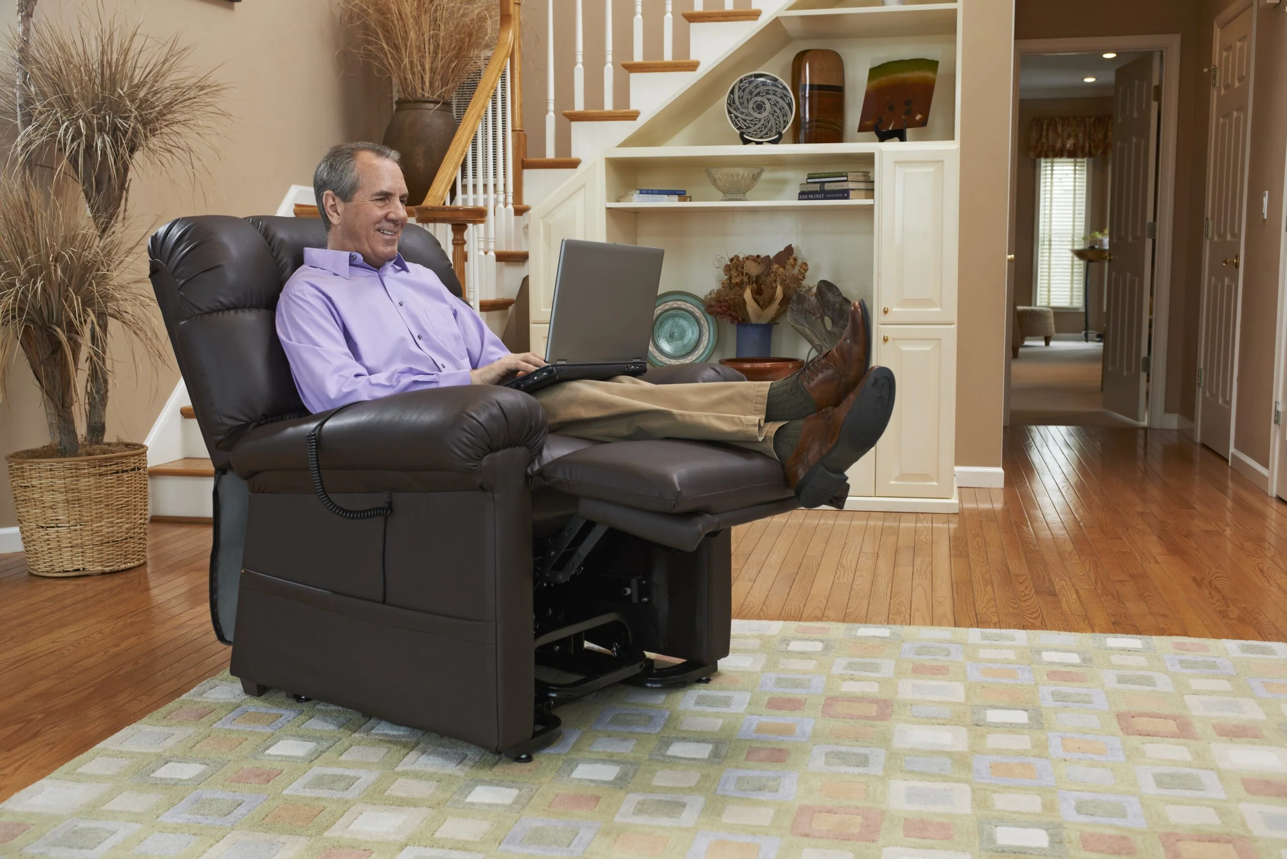 Golden Technologies The Cloud Lift Chair