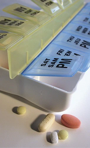 PharmaSystems TWICE DAILY PILL PLANNER EXTRA LARGE - Image 3