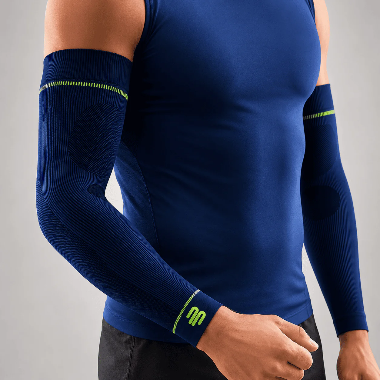 Bauerfeind Unisex Sports Compression Arm Sleeve 20-30mmHg - Image 11