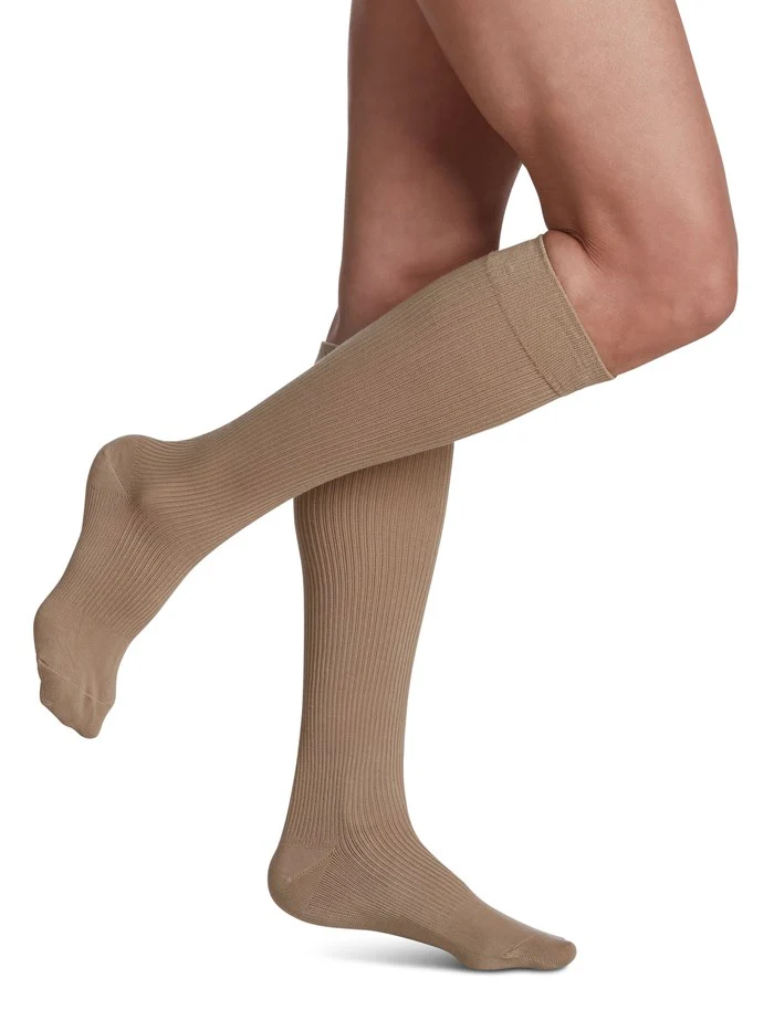 Sigvaris Womens Casual Cotton Knee High 15-20mmHg - Image 4