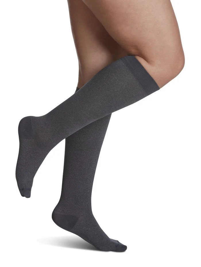 Sigvaris Womens Microfiber Patterns Knee High 15-20mmHg - Image 4