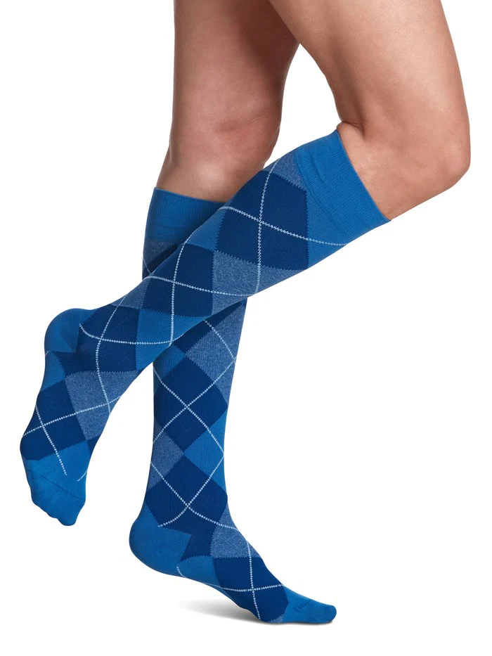 Sigvaris Womens Microfiber Patterns Knee High 15-20mmHg - Image 7